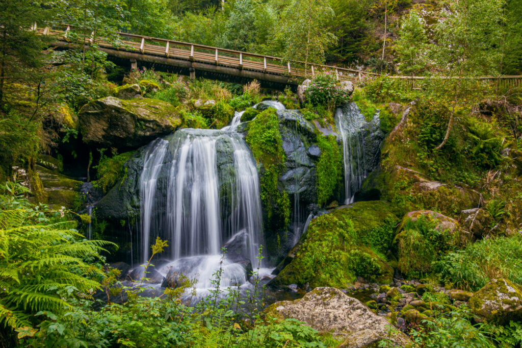 Einer der Triberger Wasserfälle im Schwarzwald